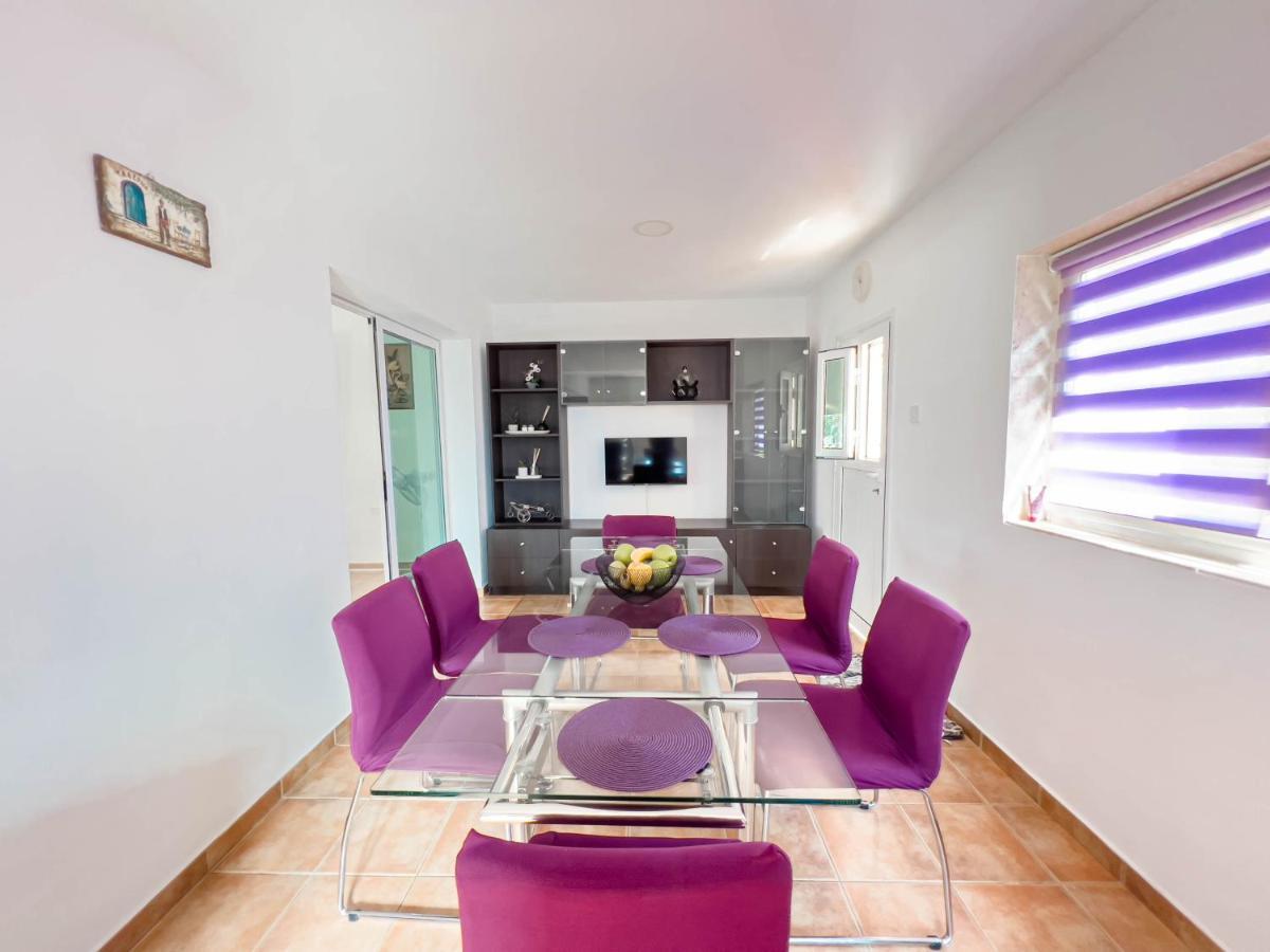 Villa Fame With Private Pool And Gazebo *