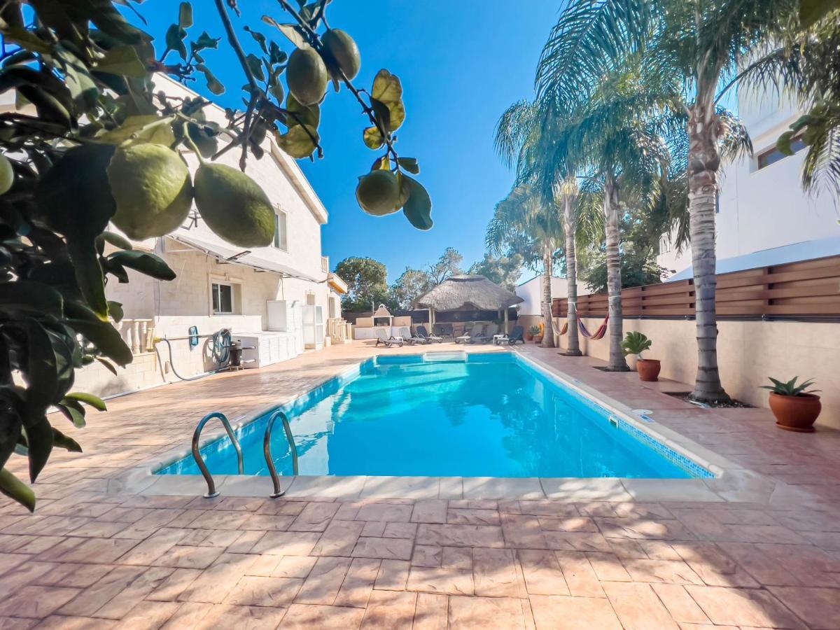 Fame With Private Pool And Gazebo *